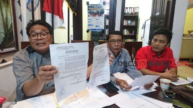Sumardhan, SH bersama Agus Subyantoro, SH., serta Jumadhi Arahan, SH ...
