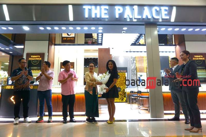 Peresmian gerai kedua The Palace Jeweler di Malang Town Square (Matos ...