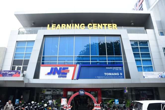 
 Kantor JNE Pusat diJl Tomang Raya 11 Jakbar (humas)