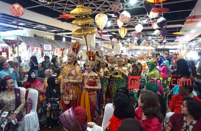 
 Kemeriahan 
