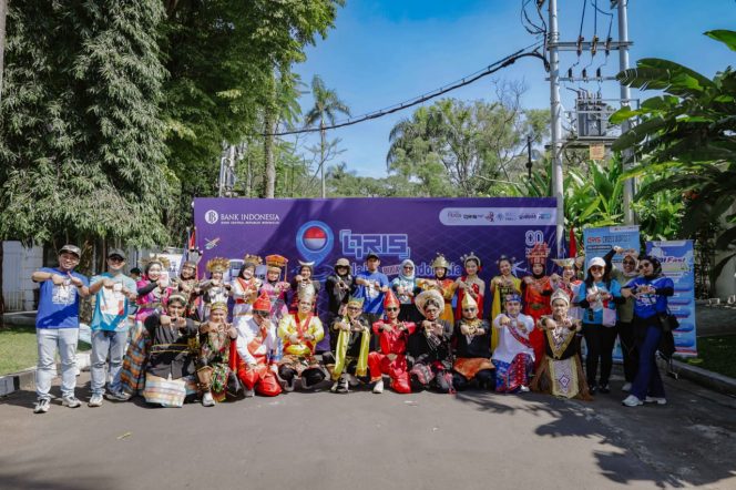 
 Kantor Perwakilan Bank Indonesia (KPwBI) Malang saat menggelar QRIS Jelajah Budaya Indonesia (QJI) 2025, fi kawasan CFD Jalan Dempo Kota Malang, Minggu (24/8/2025). (ist)