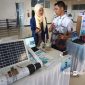 Tim Institut Teknologi Sepuluh Nopember (ITS) Surabaya dengan karya bertajuk Rancang Bangun dan Uji Kinerja Sistem Filtrasi Mikroplastik Berbasis Vortex Flow dan Sekrup Archimedes Bertenaga Surya pada Platform Apung yang dipamerkan dalam Lomba Karya Tulis Ilmiah Youth IMPACT 2025 di gedung Malang Creative Center (MCC), Sabtu (18/10/2025). (Nedi Putra AW).
