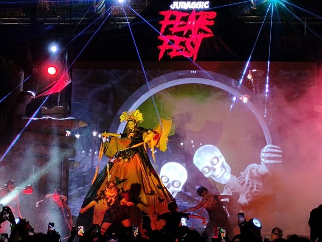 
 Halloween Season 2025, Jurassic Fear Fest, kompetisi makeup costume, dance dan photography serta diakhiri dengan Halloween Party. (Yan)