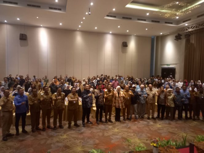 
 Kegiatan Sosialisasi Upah Minimum Kota (UMK) Kota Malang tahun 2026 di Savana Hotel, Senin (29/12/2025). (Nedi Putra AW)