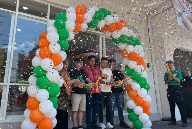 
 Depot Pilihan Rakyat (DPR) di Jalan Ciliwung Kota Malang resmi dibuka. (yog)