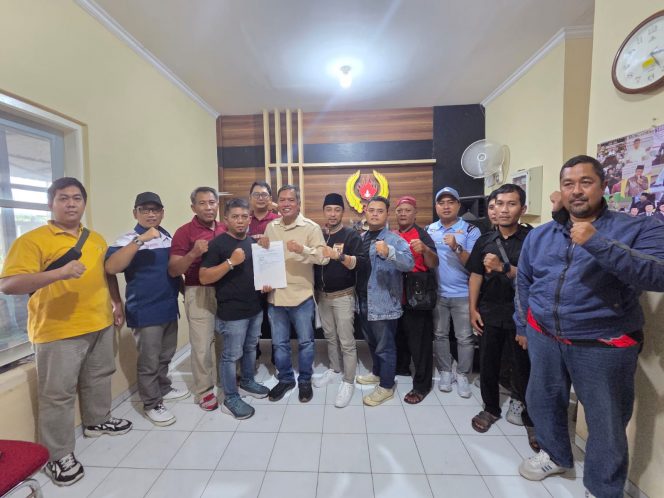 
 Zia'ul Haq secara resmi mendaftarkan diri sebagai calon Ketua KONI Kabupaten Malang. (ist)