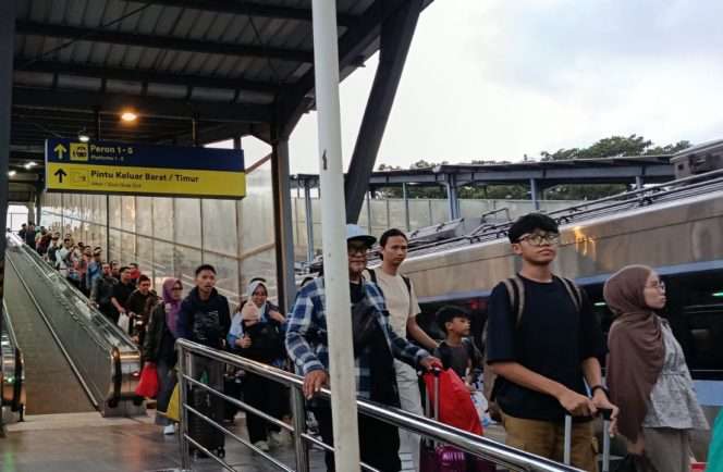 
 Puncak Arus Balik Penumpang KAI di Stasiun Malang Diprediksi Mulai 24 Maret 2026. (ist)