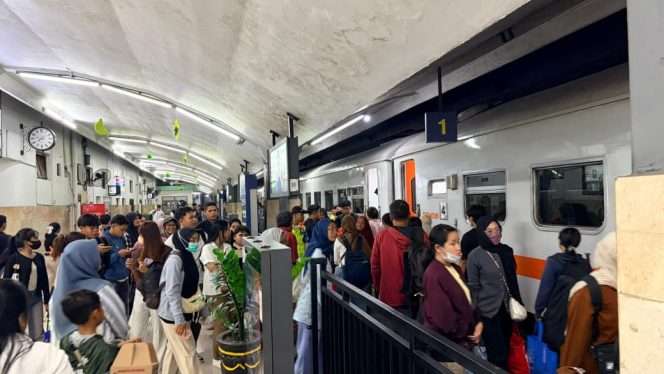 
 Pelanggan KA 66F/65F Arjuno Ekspres relasi Malang–Surabaya Gubeng (pp) yang dibatalkan menerima pengembalian dana (refund) secara penuh. (ist)