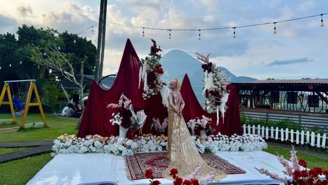 
 Mockup “Eternal Bliss Wedding Fair #4” di Grand Whiz Hotel Trawas. (ist) 