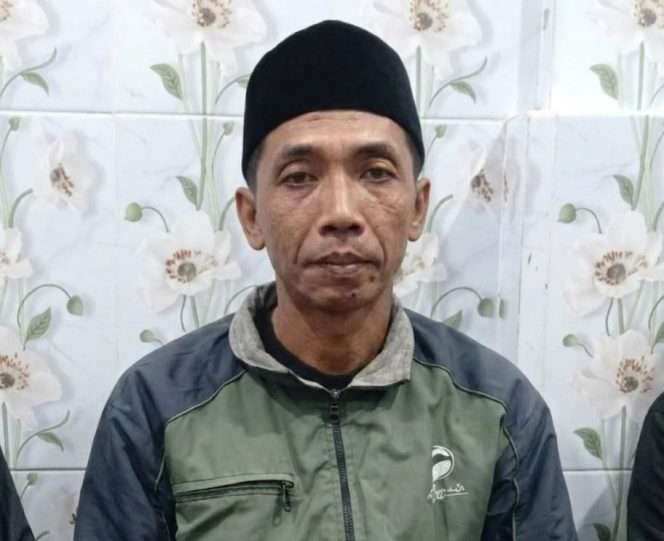 
 Ismail Sholeh (45) warga Jalan Bayangkara 1, Turen, Kabupaten Malang, dilaporkan hilang dan belum kembali ke rumah sejak 11 hari lalu, keluarga berharap masyarakat yang melihat bisa segera memberi informasi. (Maisaroh for Baca Malang)