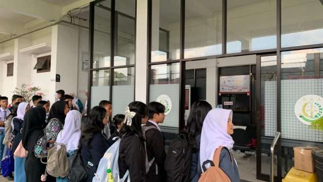 
 Siswa-siswi SMA/SMK mengunjungi Kejaksaan Negeri (Kejari) Kota Malang untuk belajar dan mengenal hukum secara langsung. (ist)