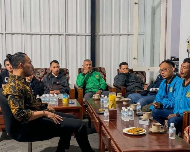 
 Ketua dan pengurus IPC bersilaturahmi dengan anggota DPRD, menjajaki sinergi untuk kemajuan catur di Kabupaten Malang. (ist)