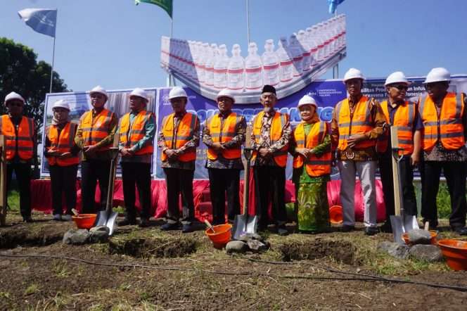 
 Pembangunan pabrik infus milik PT Suryavena Farma Indonesia di Jalan Raya Ngijo, Kecamatan Karangploso, Kabupaten Malang. (ist)