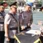 Polres Malang menggelar upacara serah terima jabatan Wakapolres, pejabat utama, dan sejumlah Kapolsek jajaran di halaman Mapolres Malang, Senin (15/6/2026).(ist)