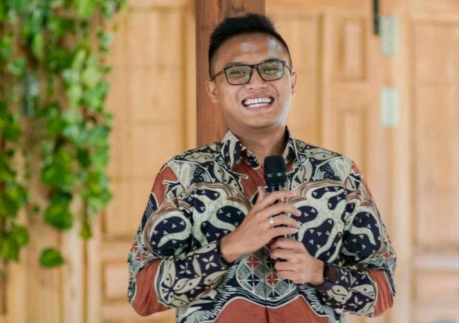 
 Redam Guruh Krismantara Bisowarno, S.H., M.H., anggota DPRD Kabupaten Malang periode 2024–2029 dari Fraksi PDI Perjuangan sekaligus Sekretaris Fraksi PDI-P DPRD Kabupaten Malang.(Redam for bacamalang)