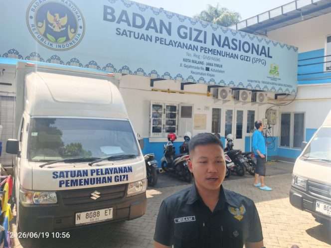 
 Koordinator SPPG Kecamatan Blimbing, Muhammad Hisam Anugrah, saat memberikan keterangan terkait audit Badan Gizi Nasional (BGN). (ist)