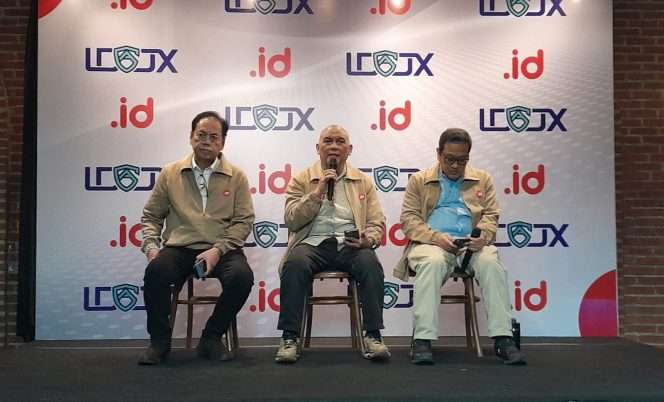 
 kiri ke kanan, A.M. Natsir Amal (Bendahara/Wakil Ketua), Isnawan (Ketua PANDI), dan Ery Punta Hendraswara (Sekretaris). (ist)