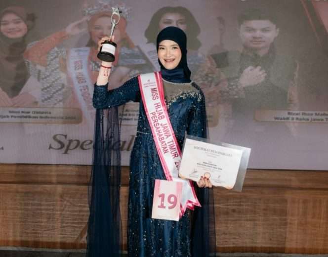 
 Ananda Ayu Anjani, calon mahasiswa baru Universitas Negeri Malang (UM), berhasil meraih gelar Miss Hijab Persahabatan Jawa Timur 2026.(Syaifudin for bacamalang)