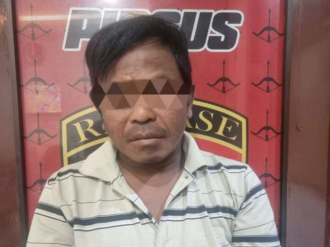 
 Tersangka berinisial MI usai diamankan oleh personel Satreskrim Polresta Malang Kota. (ist)