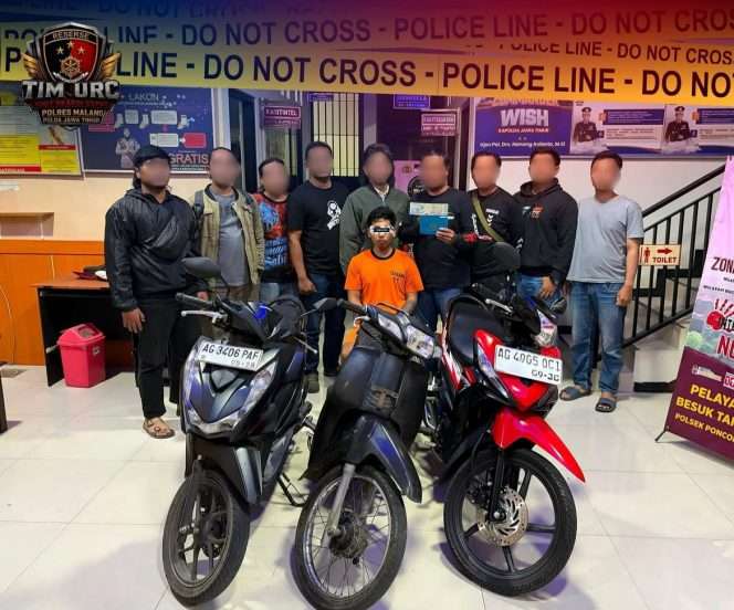 
 Tim Unit Reaksi Cepat (URC) Satreskrim Polres Malang berhasil mengamankan seorang terduga pelaku pencurian kendaraan bermotor di area kebun jeruk Desa Pandansari, Kecamatan Poncokusumo, Kabupaten Malang. (IG Reskrim kab malang)