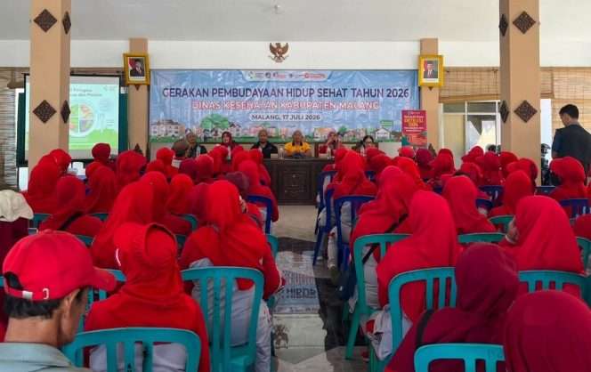 
 UPT Puskesmas Pujon bersama Dinas Kesehatan Kabupaten Malang menggelar Gerakan Pembudayaan Hidup Sehat (GERMAS) Tahun 2026. (Humas Pemkab Malang)