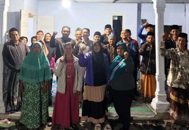 
 Puluhan mantan penggarap tanah negara di Desa Pagak resmi menandatangani surat kuasa kepada Lembaga Bantuan Hukum (LBH) Rumah Keadilan, meminta klarifikasi sekaligus mengajukan permohonan hak garap atas lahan seluas hampir 6,5 hektare yang statusnya diklaim sebagai tanah Hak Pakai.(Agus for bacamalang)