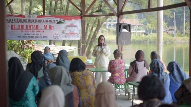 
 Anggota DPRD Jawa Timur, Dr. Hj. Sri Untari Bisowarno, M.AP., memanfaatkan masa Reses Sidang III untuk menyerap aspirasi. (ist)