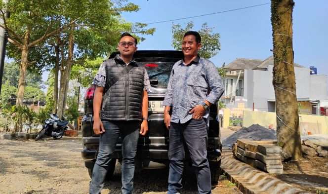 
 Kuasa hukum pelapor, Suwito, S.H., M.H bersama Bahas Dwi Wicaksono, S.H saat diwawancarai awak media usai mendampingi korban. (Yan)