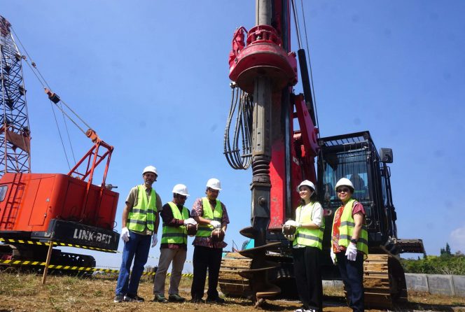 
 Prosesi groundbreaking pembangunan Prime Plaza Hotel Batu di Kelurahan Sisir, Kota Batu, Senin (3/8/2026). (Nedi Putra AW)  