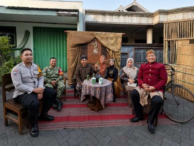 
 Festival Kebonagung Tempo Doeloe, di Dusun Krajan, Desa Kebonagung, Kecamatan Pakisaji, menjadi wujud pelestarian budaya dan kearifan lokal, sekaligus menghadirkan kembali nuansa kehidupan tempo dahulu yang penuh dengan nilai sejarah, kebersamaan, dan kekayaan tradisi masyarakat. (IG Pakisaji)