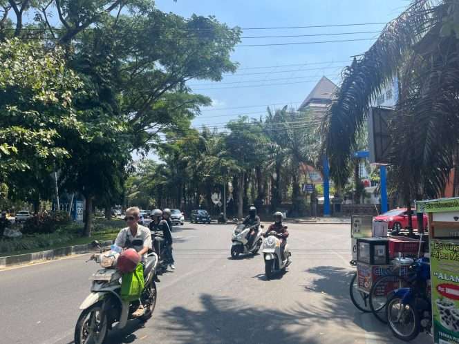 
 Lokasi terjadinya kecelakaan lalu lintas tunggal di Jalan Veteran, Kota Malang, Jumat (4/9/2026). (ist)