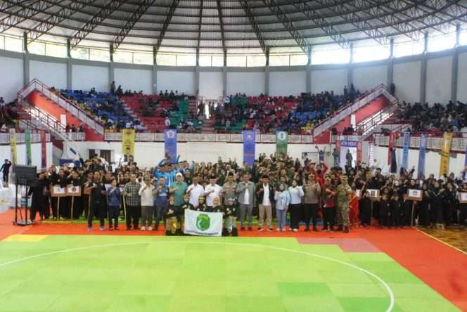 
 Pembukaan Bupati Cup 2026 Road to POPDA yang diselenggarakan di GOR Kanjuruhan. (ist)