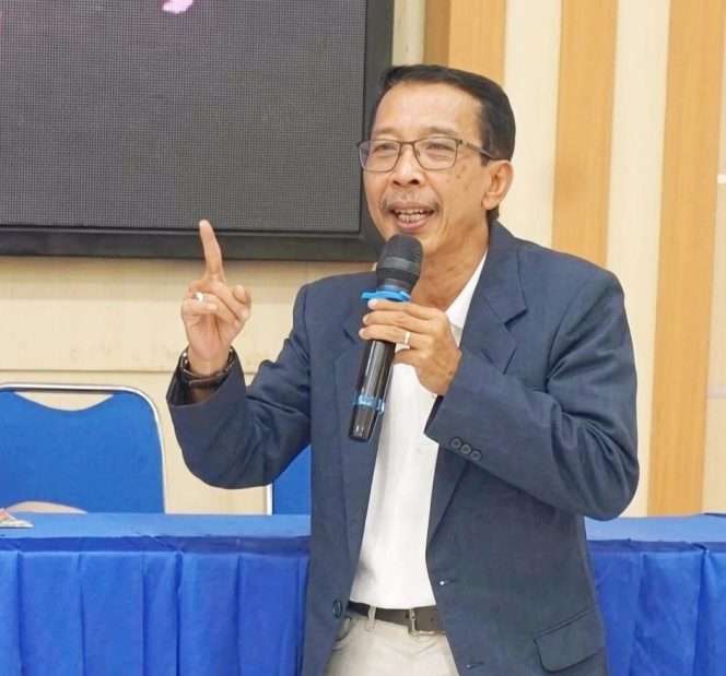 
 Praktisi hukum dan advokat Agus Subyantoro, S.H., Wakil Ketua I DPC Peradi Kepanjen Kabupaten Malang, mengedukasi masyarakat tentang persinggungan antara hukum perdata dan pidana masih menjadi persoalan yang sering dihadapi masyarakat, khususnya perkara tanah dan KDRT, karena tidak sedikit warga yang melapor secara pidana, padahal akar persoalannya masih berupa sengketa keperdataan yang belum tuntas. (Agus for bacamalang)