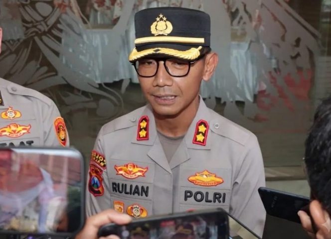 
 Kapolres Malang AKBP Rulian Syauri memberikan keterangan kepada awak media. (ist)