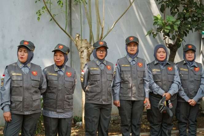 
 Siskamling Banjararum Asri Lawang berhasil masuk 10 besar Penilaian Sistem Keamanan Lingkungan (PIN Siskamling) Jogo Jawa Timur 2026 dan mewakili Kabupaten Malang pada tahap penilaian lapangan. (Humas Pemkab Malang)
