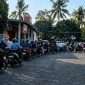 Suasana antrean BBM di SPBU Sukoharjo Kepanjen Kabupaten Malang. (Fitri for BacaMalang)