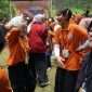 Keseruan aktivitas peserta Ahmad Dahlan International Youth Camp (ADIYC) 2026 dengan tuan rumah UMM, di wisata alam Pujon Hill, Rabu (28/10/2026). (Nedi Putra AW)