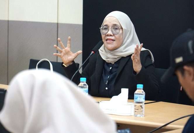 
 Guru Besar Departemen Statistika, Fakultas Sains dan Teknologi (FSTeM) Universitas Brawijaya (UB), Prof. Ani Budi Astuti saat paparan dalam NGOPI SAM di MIPA Center UB, Sabtu (31/10/2026). (Nedi Putra AW)