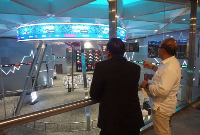 
 Suasana Bursa Efek Indonesia (BEI) di Jakarta. (Nedi Putra AW)